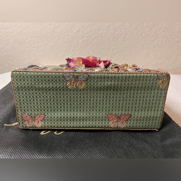 Mary Frances Beaded
Butterfly Floral Handbag | Y2K
Fairycore Evening Bag - Picture 3 of 7